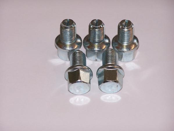 قیمت پیچ و مهره چرخ توپی