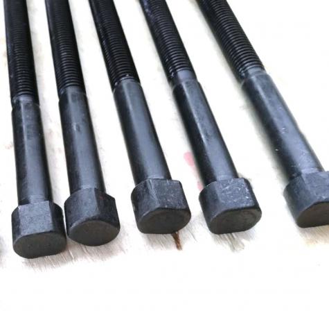 بررسی انواع کاربرد های  سنتربولت